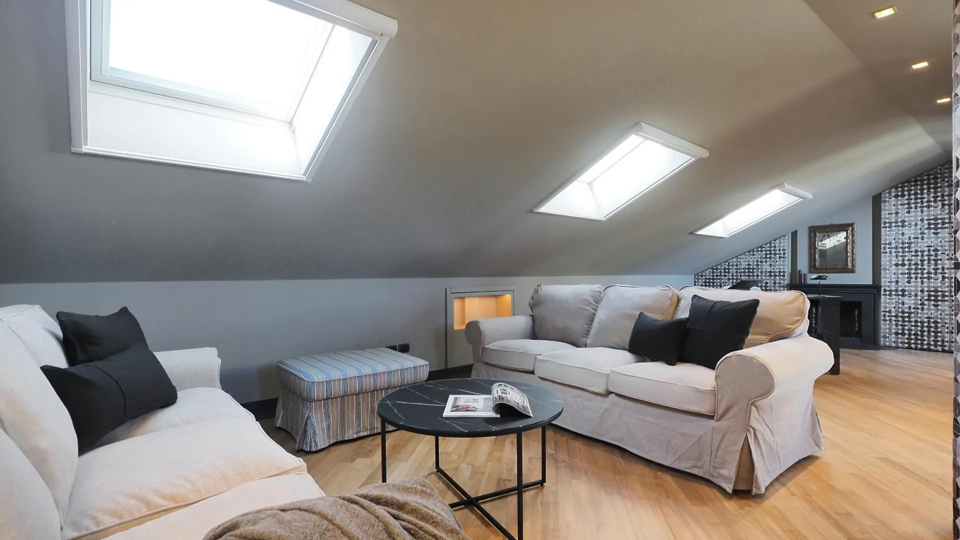Splendido Attico Con 2 Terrazzi In Brera Apartment Milan 0*,
