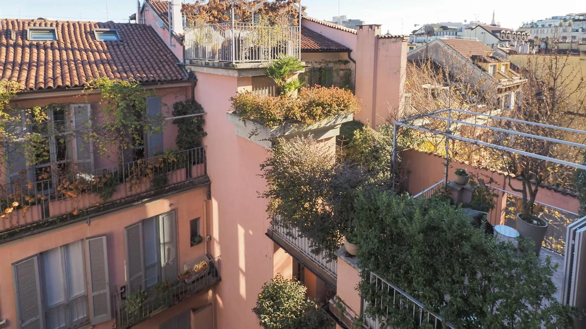 Splendido Attico Con 2 Terrazzi In Brera Apartment Milan
