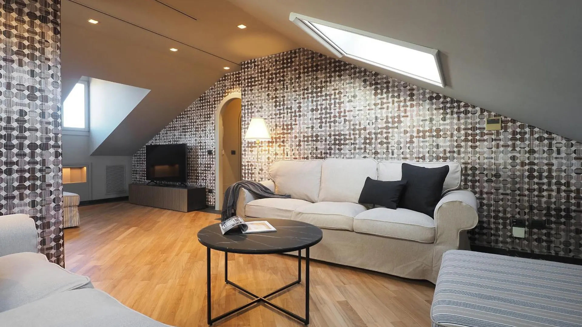 Splendido Attico Con 2 Terrazzi In Brera Apartment Milan 0*,  Italy