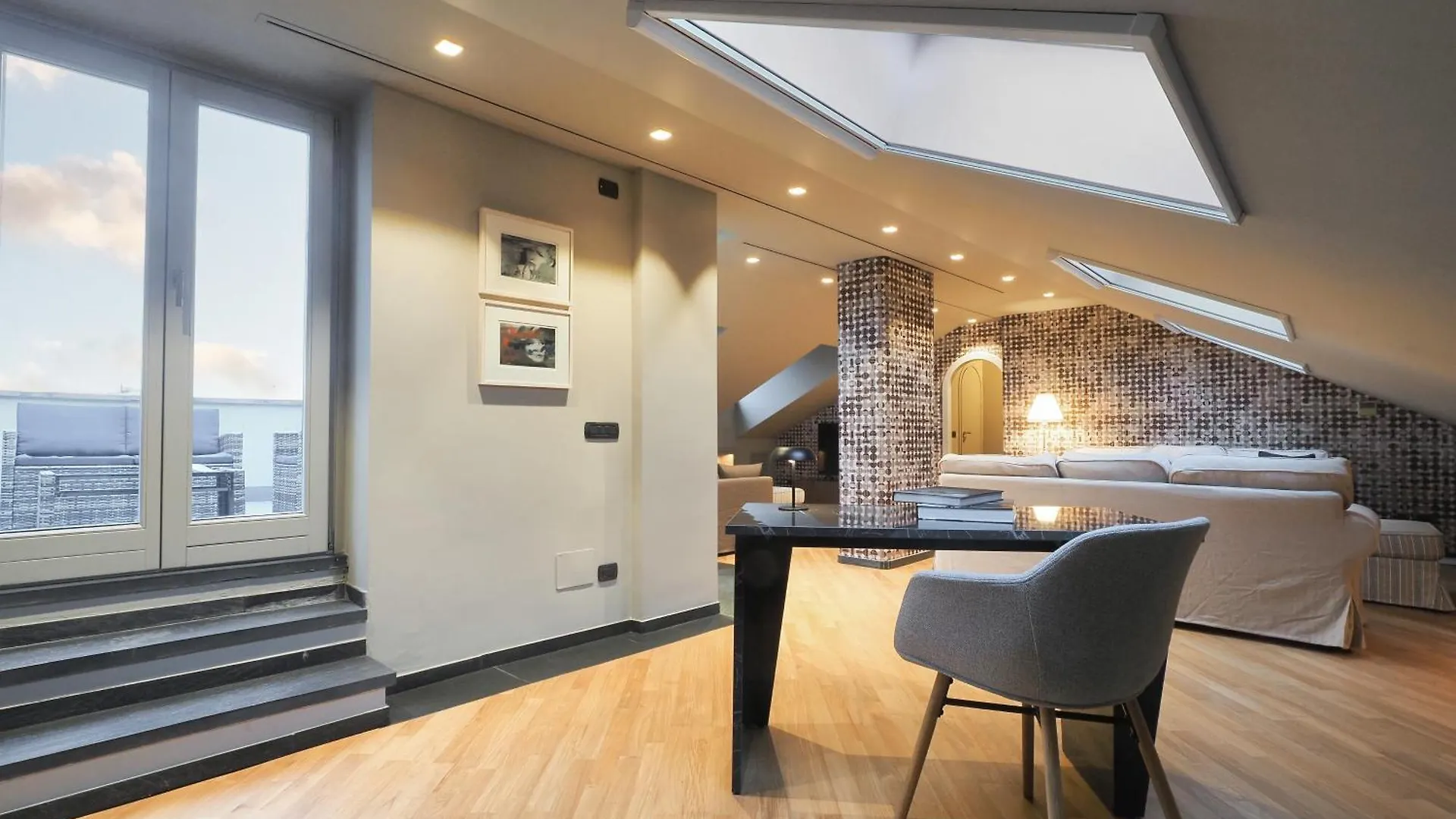 Splendido Attico Con 2 Terrazzi In Brera Apartment Milan