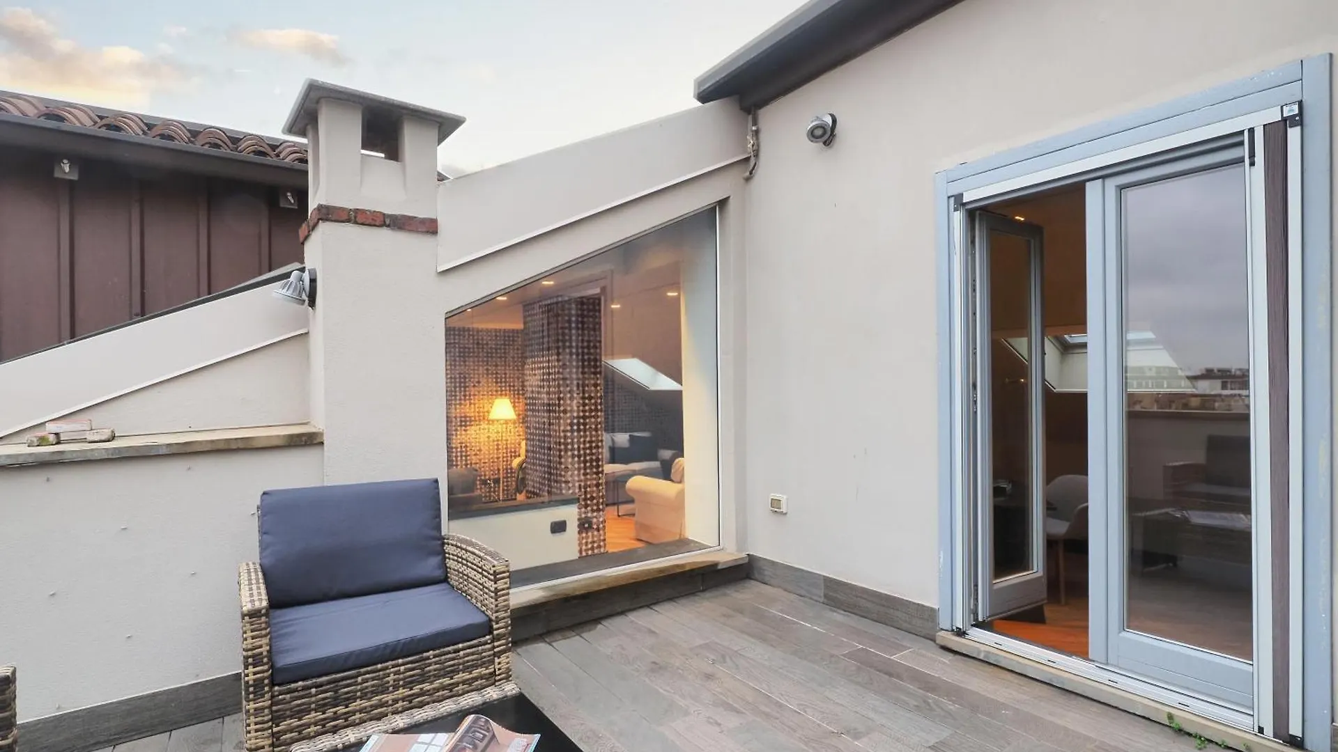 Splendido Attico Con 2 Terrazzi In Brera Apartment Milan
