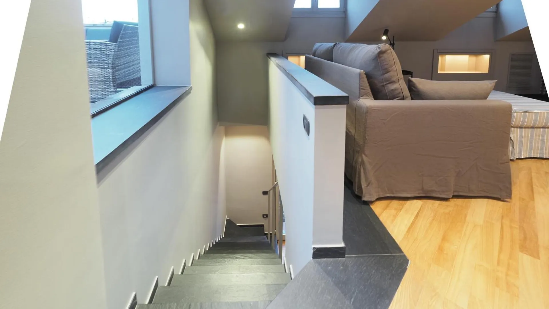 Splendido Attico Con 2 Terrazzi In Brera Apartment Milan