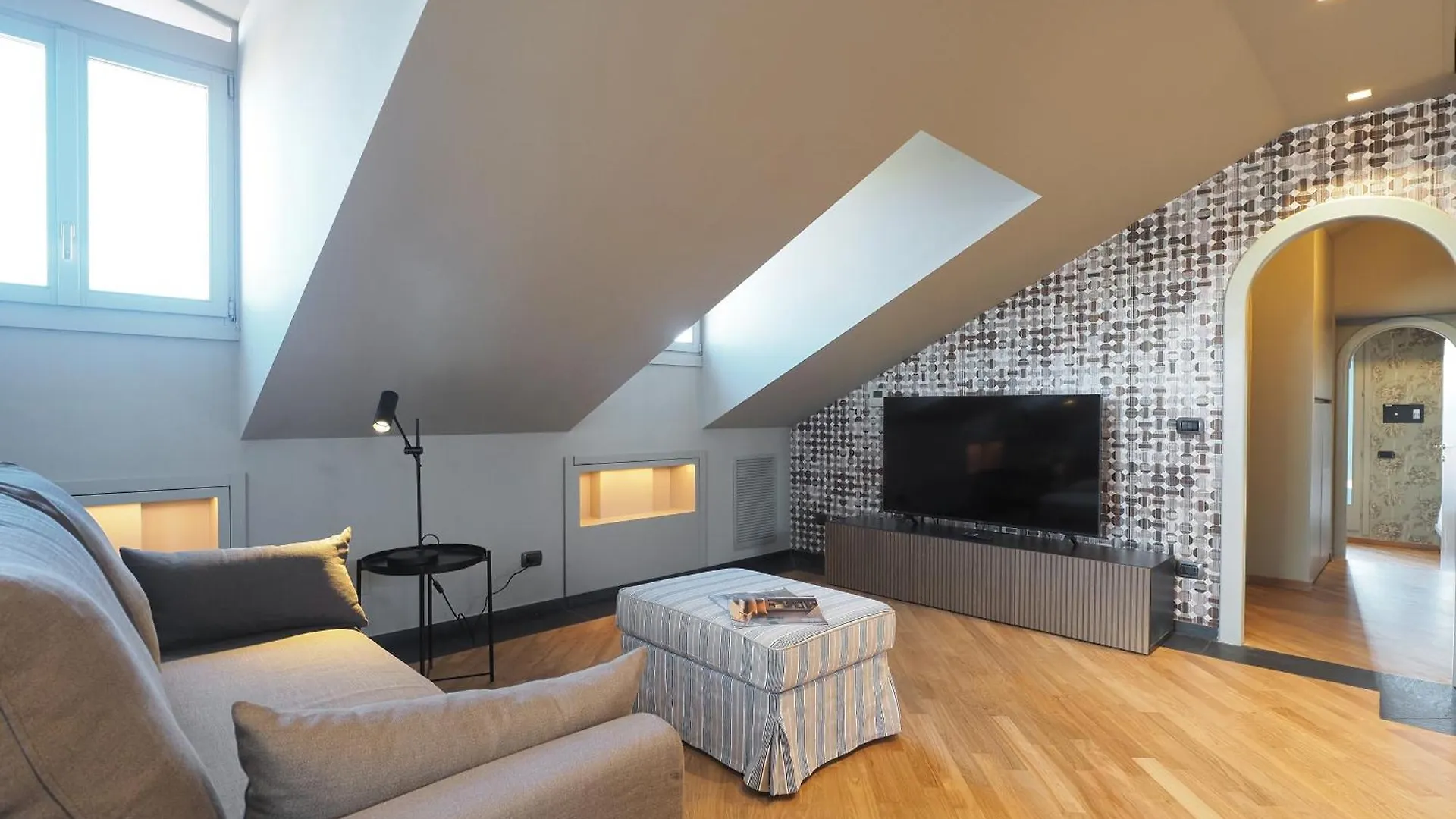 Splendido Attico Con 2 Terrazzi In Brera Apartment Milan