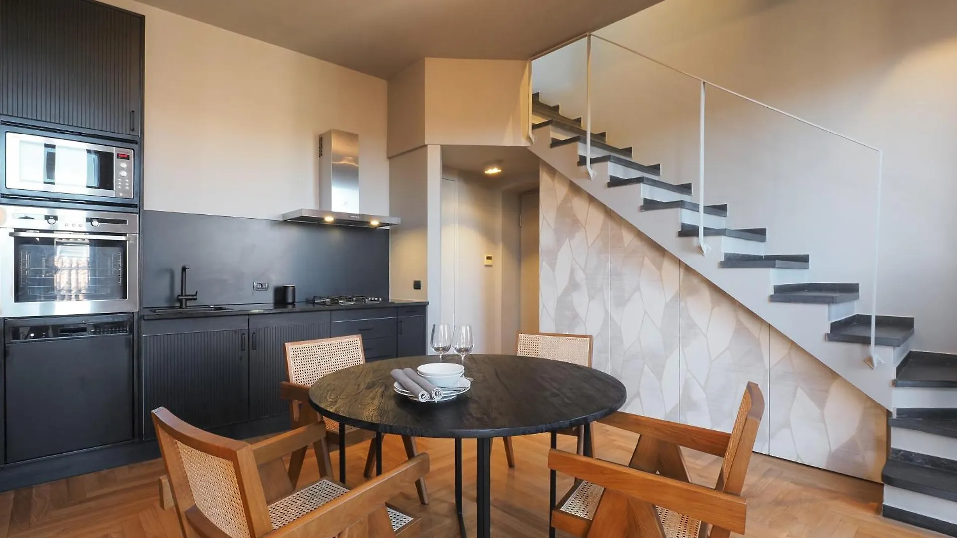 Splendido Attico Con 2 Terrazzi In Brera Apartment Milan Italy